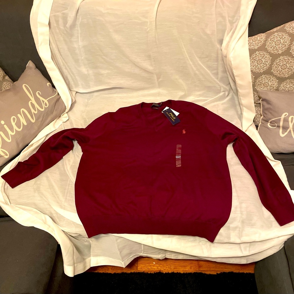 Men’s burgundy, cashmere polo sweater